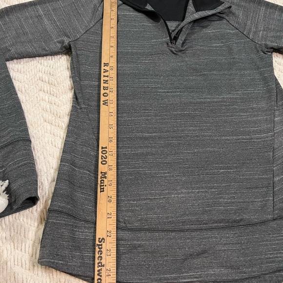 Reebok Gray Space Dye Back Vent 1/4 Sleeve Pullover Women's Medium - Picture 5 of 12